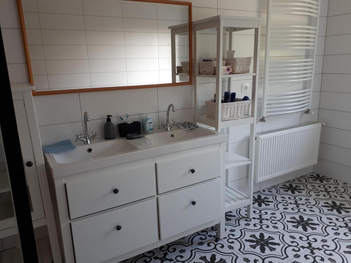 Feher Rozsa Apartman Cserszegtomaj Buitenkant foto