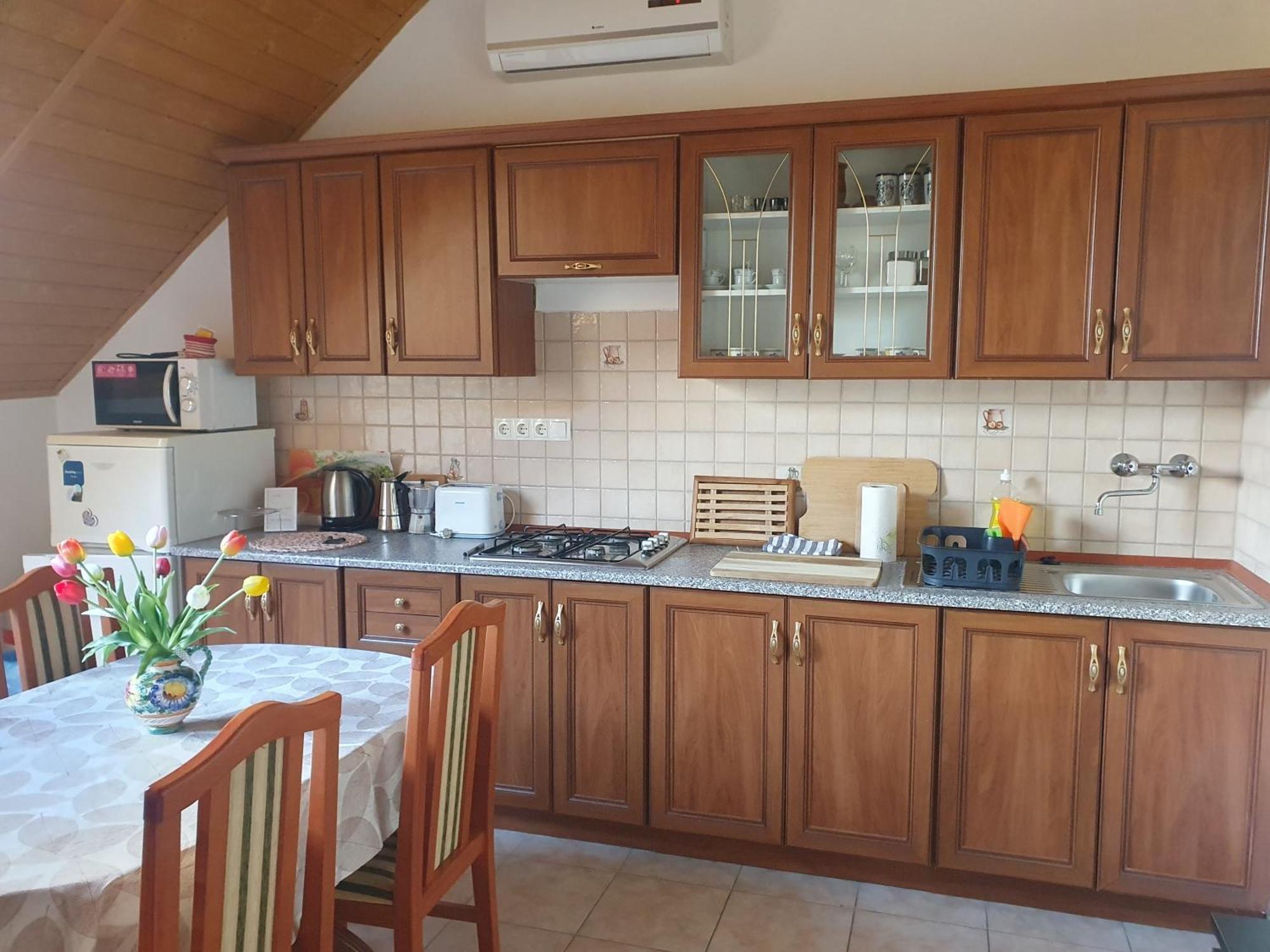 Feher Rozsa Apartman Cserszegtomaj Buitenkant foto